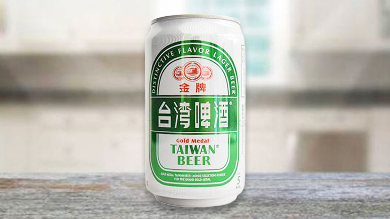 台湾ビール1.缶タイプの「金牌」